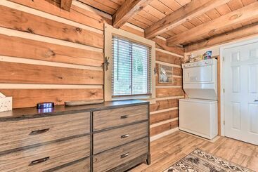 コテージ True Log Cabin W/ Game Room, Year Round Views