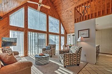 コテージ Poconos Cabin On 3 Acres   5 Mi To Blue Mountain!