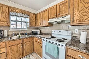 کلبه Charming Home < 6 Mi To Dtwn Birmingham!