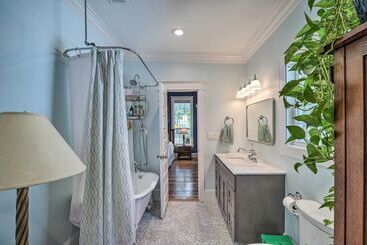 کلبه Historic Houston Bungalow ~ 2 Mi To Downtown!