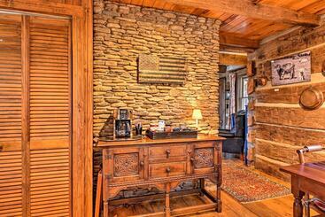 コテージ Cabin Near Boone W/ Hot Tub & Mountain Views