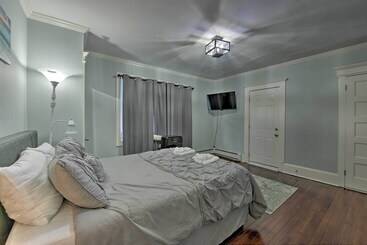 کلبه Beautifully Renovated Beach House W/ Fenced Patio!