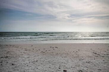کلبه Bright Sarasota Bungalow   5 Mi To Siesta Beach!