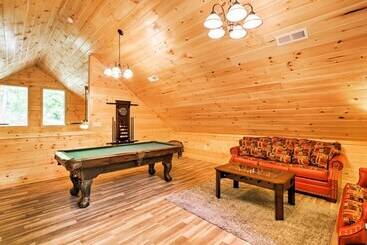 コテージ Gatlinburg Cabin W/ Hot Tub: 5 Mi To Downtown