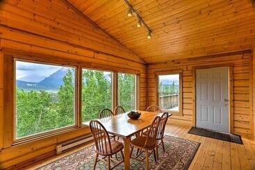 קוטג'' Cabin W/ Glacier Views: Walk To Matanuska River!