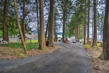 茅舍 Fish, Crab & Clam: Waterfront Gem In Port Ludlow