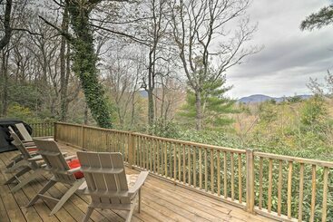 コテージ 2.5 Acre Lake Toxaway Mtn Lodge W/ Tree House!