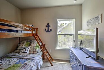 بيت ريفى Port St Joe Beach House W/ Pool Access!