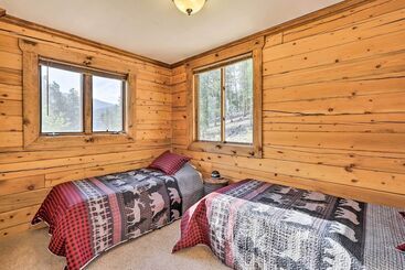Сельский дом Idaho Springs Cabin W/ Gorgeous Mtn Views!
