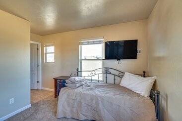קוטג'' Stocked Grand Junction Home At Canyon View Park!