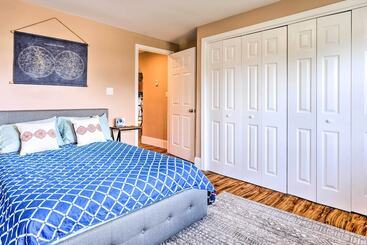 بيت ريفى Coastal Abode W/ Beach Views, Walk To Beach & Bars