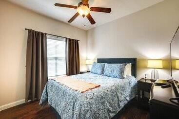קוטג'' College Station Family Home: 3 Mi To Texas A&m!