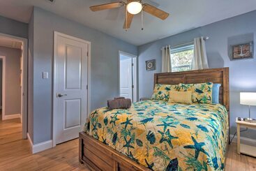 بيت ريفى Gulf Breeze Home W/ Pool, Grill & Fire Pit