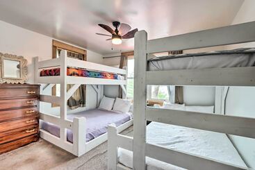 茅舍 Lakefront Rocky Mount Main House W/ 3 Cabins!