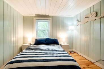 کلبه Updated Hyannis Home < 2 Mi To Beach & Golf!