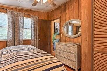 コテージ Cozy Hatteras Island Abode ~ 1 Mi To Frisco Beach!