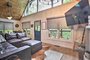 קוטג'' The Moonshine  Cabin: Hot Tub, 3 Mi To Dollywood