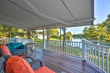 茅舍 Waterfront Home In Quiet Cove: Kayaks On Site