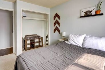 کلبه Cozy Sioux Falls Home   7 Mi To Downtown!
