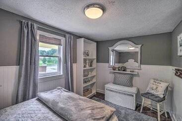 Damascus Cottage W/ Fire Pit   1 Mi To Trails