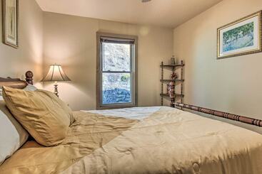 コテージ Peaceful Mars Hill Home W/ Porch & Mountain Views