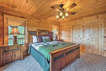 コテージ Pigeon Forge Cabin W/ Brand New Hot Tub & Views!