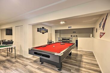 بيت ريفى Hot Tub + Games: Home Near Tobyhanna State Park