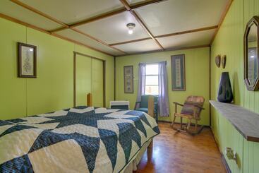 بيت ريفى Serene Green Forest Hideaway W/ Spacious Yard