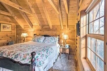 コテージ Superb Linville Mountain Cabin W/ Wraparound Decks
