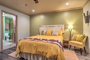 Colorado Cowboy Cottage: 12 Mi To Downtown Denver