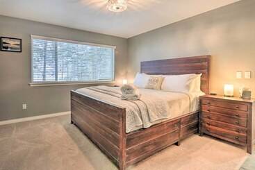 コテージ Crystal Bay Home W/ Fireplace Near Ski Resorts