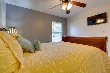Сельский дом Ocean Springs Beach House W/ Saltwater Pool!