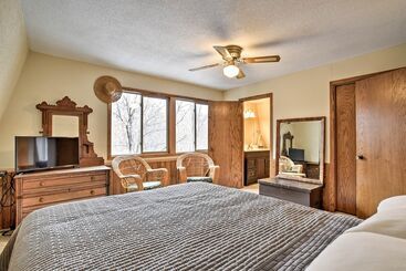 별장 Lakeview 10 Acre Kimball Cabin W/ Private Beach!