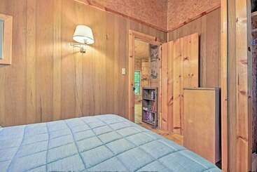 コテージ Pisgah Forest  The Oak  Cabin W/deck By Creek