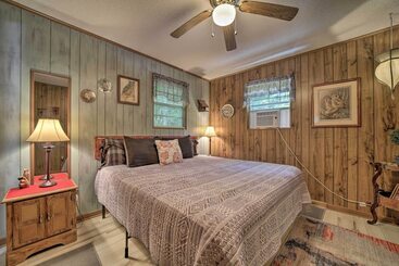 コテージ Smoky Mtn Hideaway: Screened Porch & Fire Pit