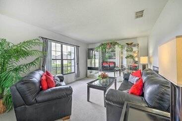 بيت ريفى Pool + Game Room, 5 Mi To Disney: Kissimmee Home!