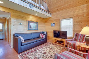 بيت ريفى Lakefront Columbia Cabin W/ Porch & Shared Dock