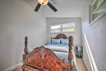 קוטג'' Waterfront Inverness Abode W/ Private Dock!