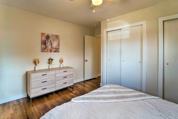 Сельский дом Modern Littleton Home W/ Yard: Pets Welcome!