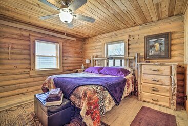 بيت ريفى Remote Cabin W/ Gas Stove < 7 Mi To Town!