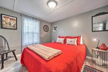コテージ Bring A Pet: Smoky Mtn Vacation Rental W/ Yard!