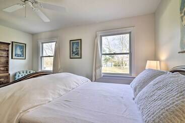 茅舍 Bayside Deltaville Retreat W/ Beach & Bay Views!