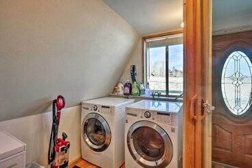 קוטג'' Cabin W/ 360° Mountain Views & 30 Miles To Breck!