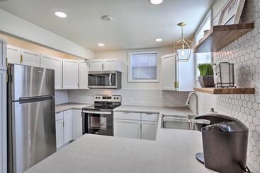کلبه Cozy Rapid City Retreat: Perfect For Exploring!