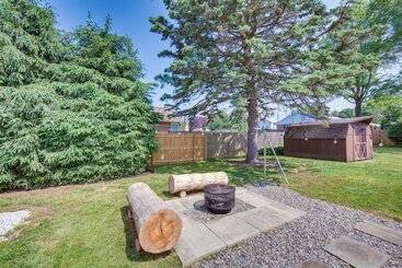 コテージ Marietta Home W/ Private Hot Tub, Pool Table!