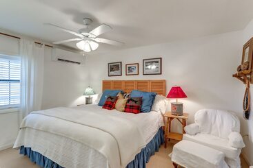 بيت ريفى Nantahala Lake Family Home W/ Private Dock & Views