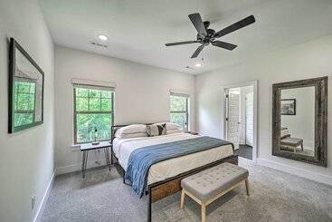 茅舍 New Everything! Comfy Home W/ Deck & Trail Access!
