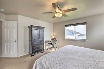 بيت ريفى Spacious Family Home W/ Large Deck & Fire Pit!