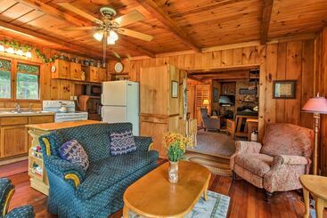 별장 Wilderness Acres Retreat On Bear Lake!
