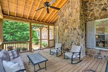 茅舍 Baxter Hideaway: Screened Porch, Lake Views!